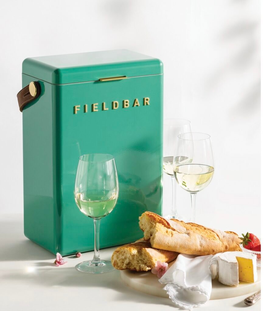Durable Parisian Green 10L Drinks Box