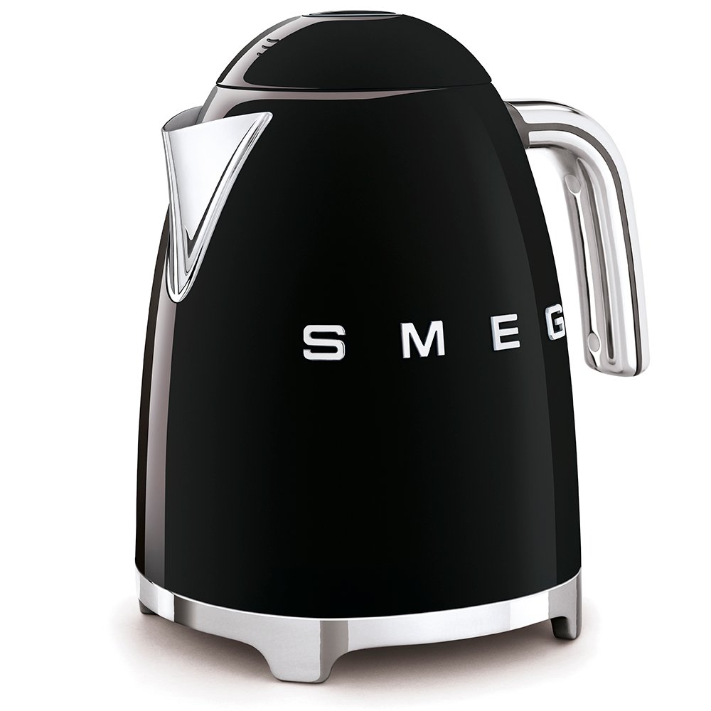 Large 1.7L Black Matt Smeg Kettle