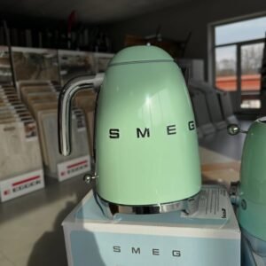 Original Pastel Green Smeg 1.7L Kettle
